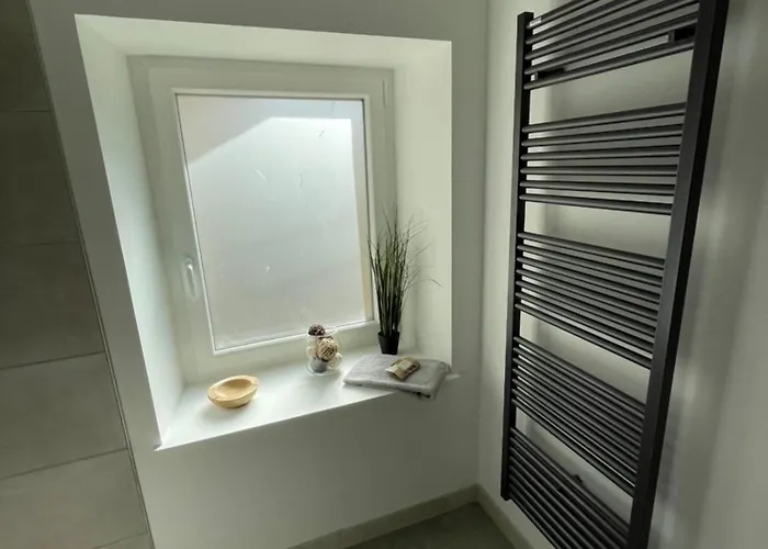 Idealement Situe Sur La Voie Verte *